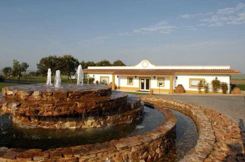 Vila Gale Alentejo Vineyard - Clube De Campo 알베르노아 외부 사진