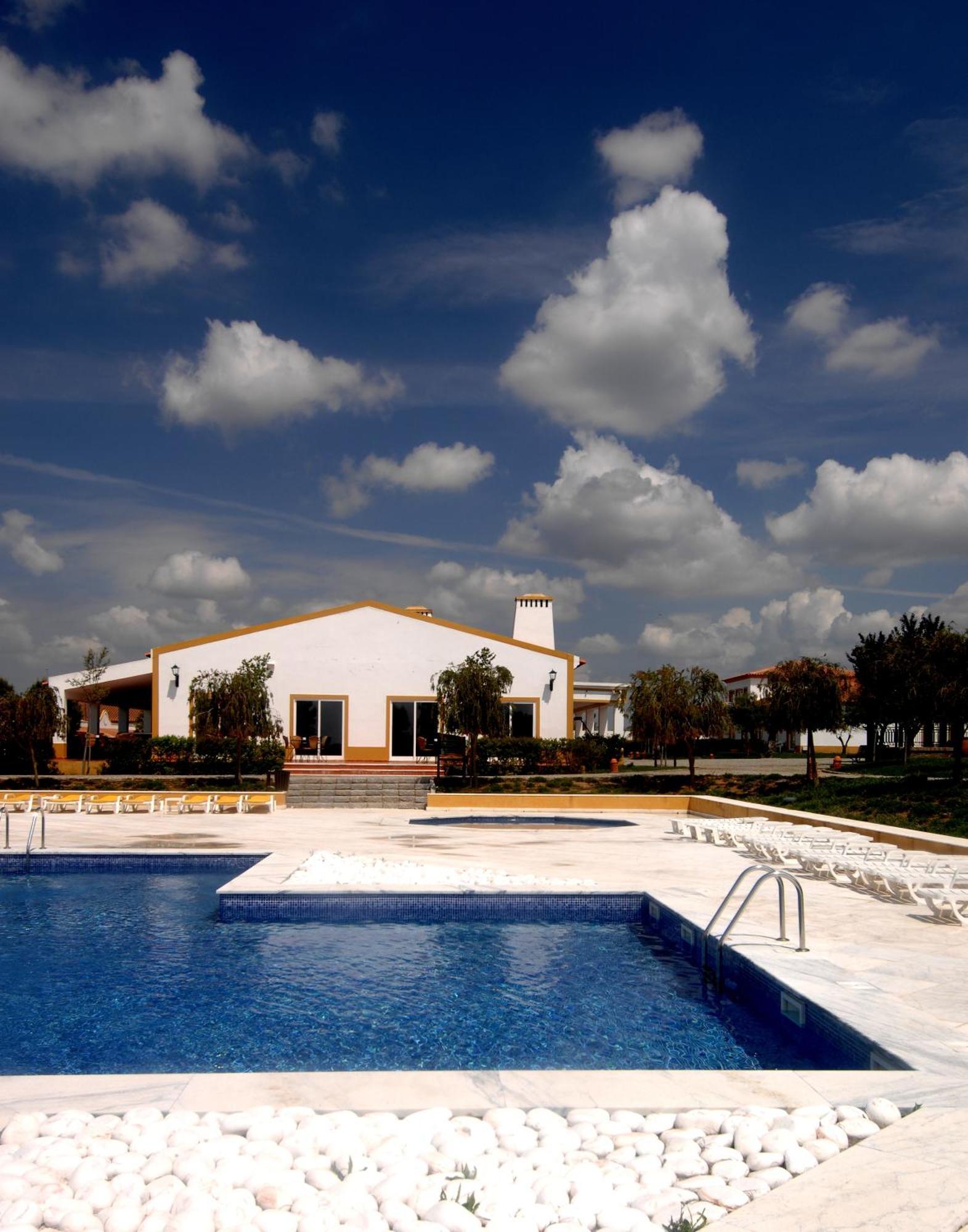 Vila Gale Alentejo Vineyard - Clube De Campo 알베르노아 외부 사진